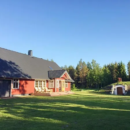Niida Jahimaja, Maarahva Saun Guest house Varbla